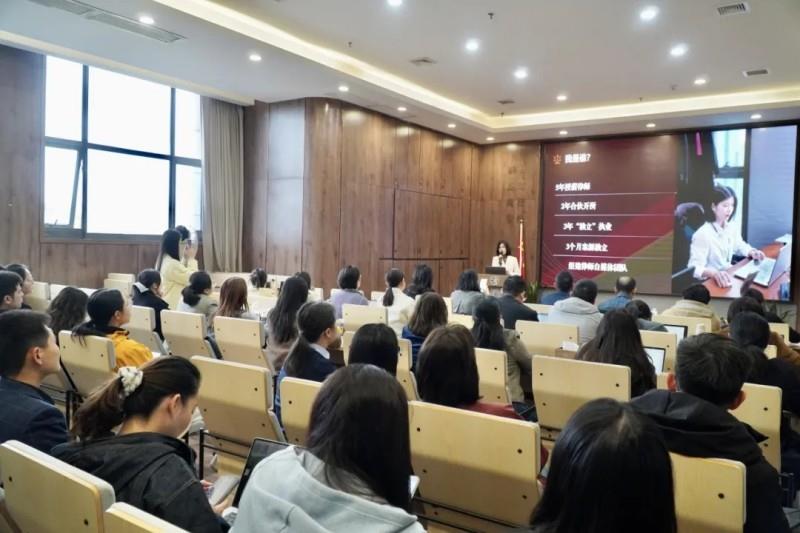 赋能律师发展第二曲线!湘军麓和举办自媒体实践分享会 赋能律师发展第二曲线!湘军麓和举办自媒体实践分享会