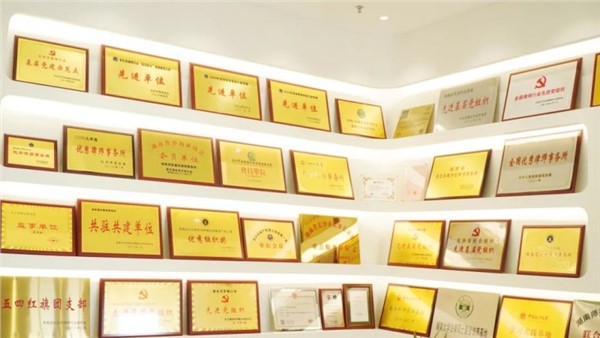 湘军麓和的2025，不止“深度求索”！